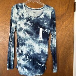 NWT maternity shirt